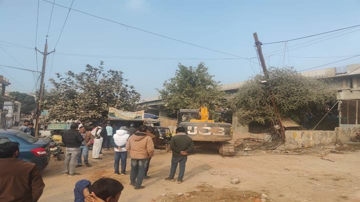 mp-gwalior-elevated-road-obstruction-encroac