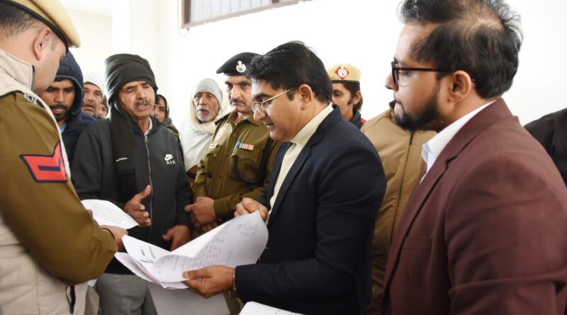 district-level-redressal-camp-in-hathin-55-compla