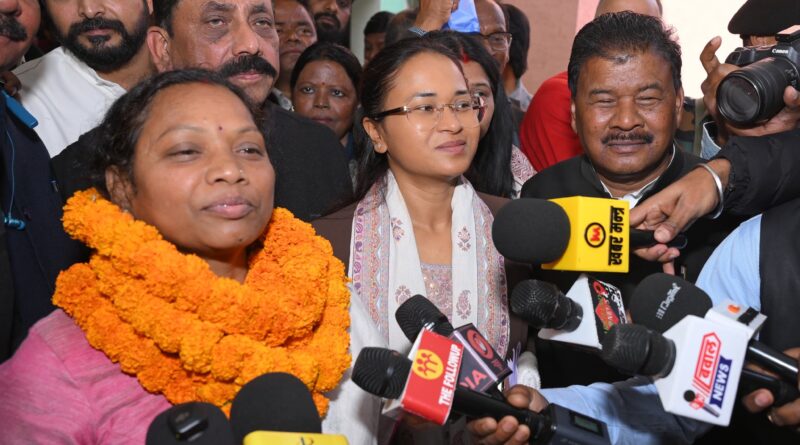 jh-rama-khalko-files-nomination-mayor-election