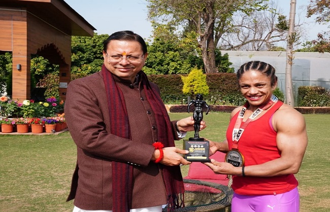 uk-cm-bodybuilder-honored