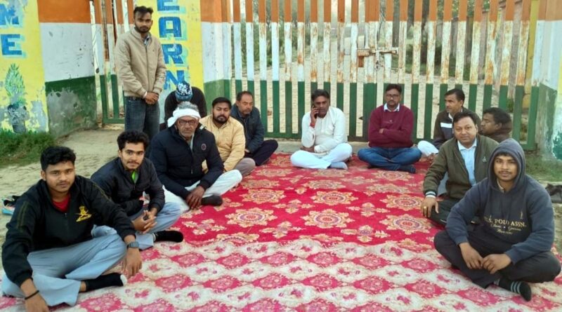 lock-of-the-aarohi-school-gate