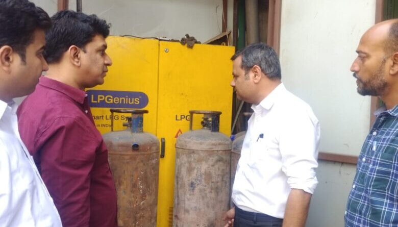 -surprise-checks-in-hotels-and-restaurants