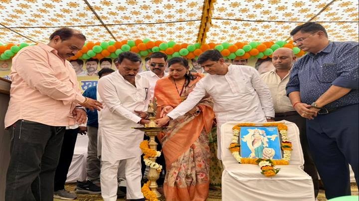 mp-indore-minister-silavat-inaugurated-and-perform