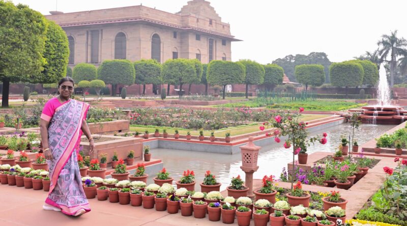 president-murmu-up-religious-v