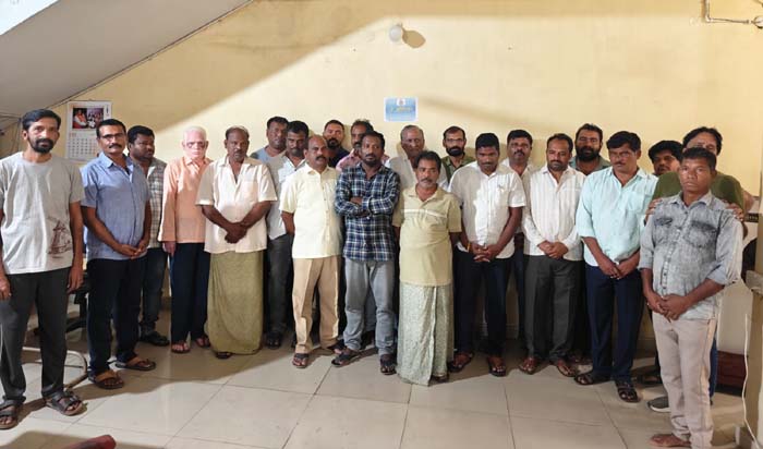 22-inter-state-gamblers-included-lodge-owner