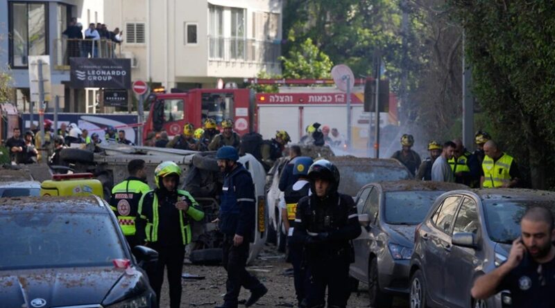 israel-airstrike-4-injured