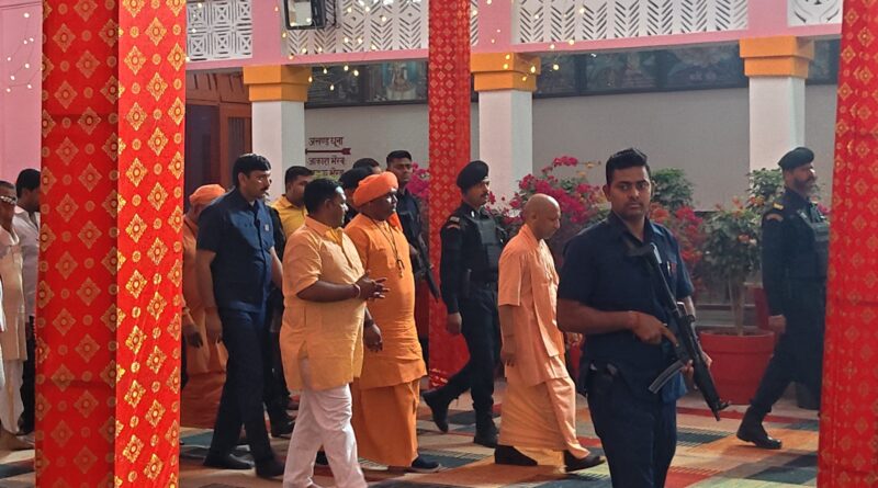 up-cm-yogi-visit-balrampur