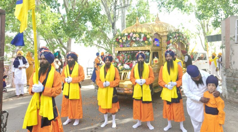 nagar-kirtan-guru-gobind-singh