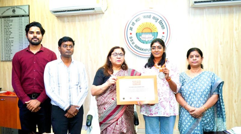 gorakhpur-university-student-a