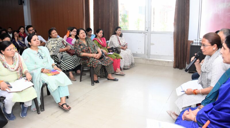 women-reservation-torch-rally