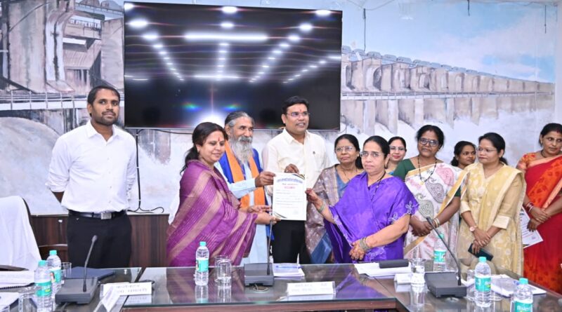 anganwadi-workers-honored-cg