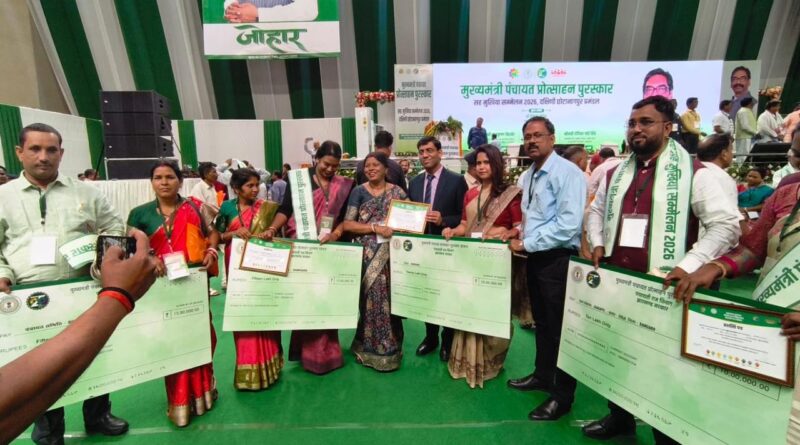 jh-ramgarh-topped-in-cm-panchayat