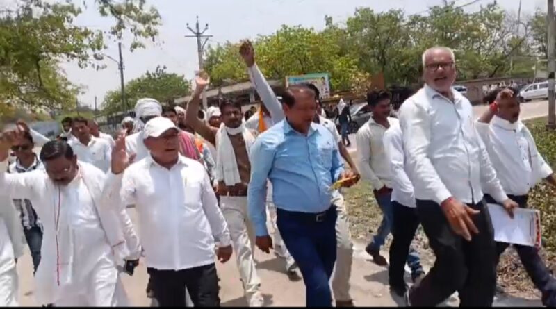 nagr-palika-chaiyrmain-ke-khilaf