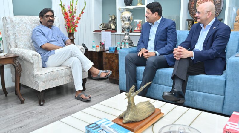 jh-cii-delegation-meets-cm