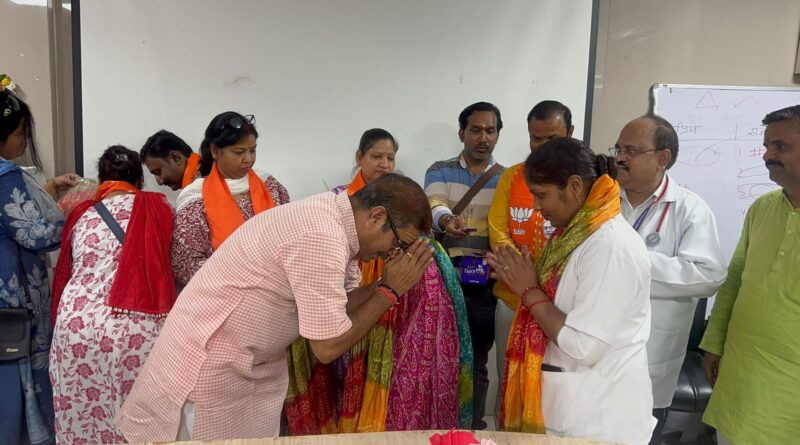up-vns-visv-nars-divas-samman-