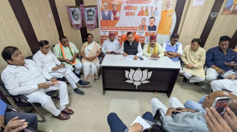 modi-governments-12-years-dedicated-to-service-goo