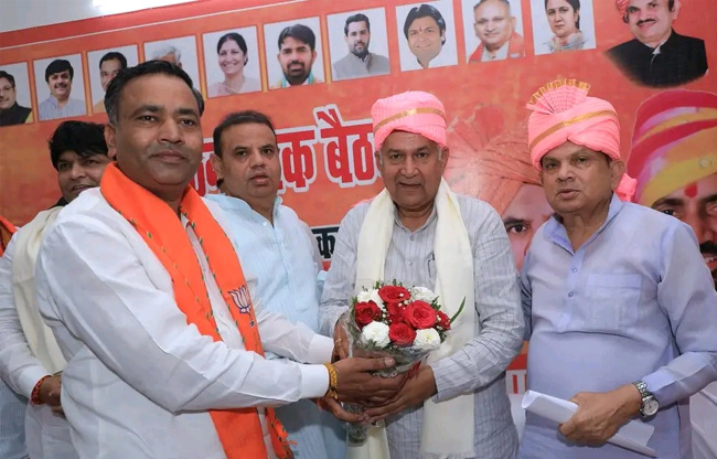 workers-pledge-serve-people
