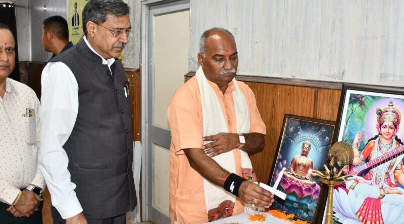 kangra-hpcu-lecture-buddha