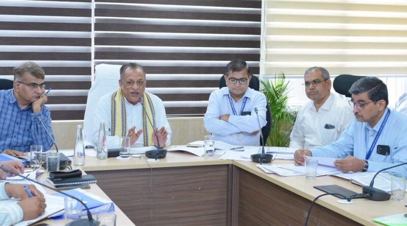 animal-husbandry-minister-