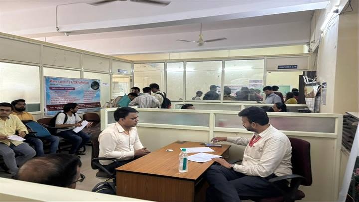 mp-indore-113-youth-got-employment-in-reputed-comp