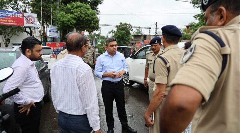 collector-police-commissioner-inspected-traffic-bh