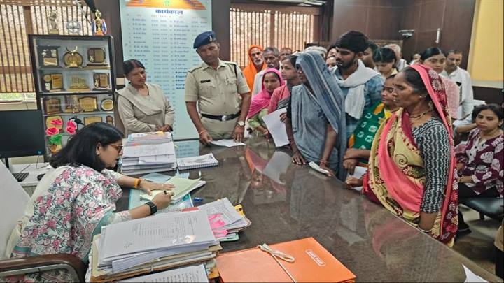 mp-gwalior-kamala-bai-neglected-by-her-own-family-