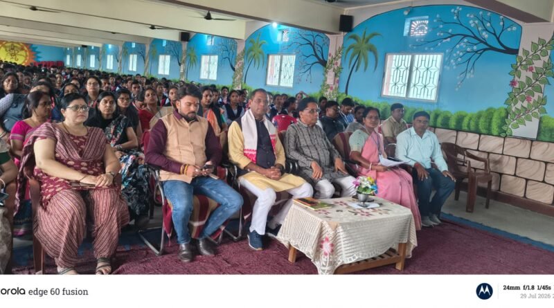 jh-guru-tradition-celebrated-vyas-puja