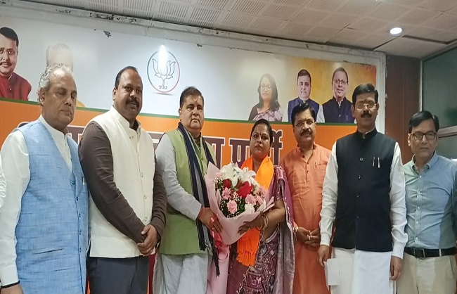 uk-congress-leader-joining-bjp