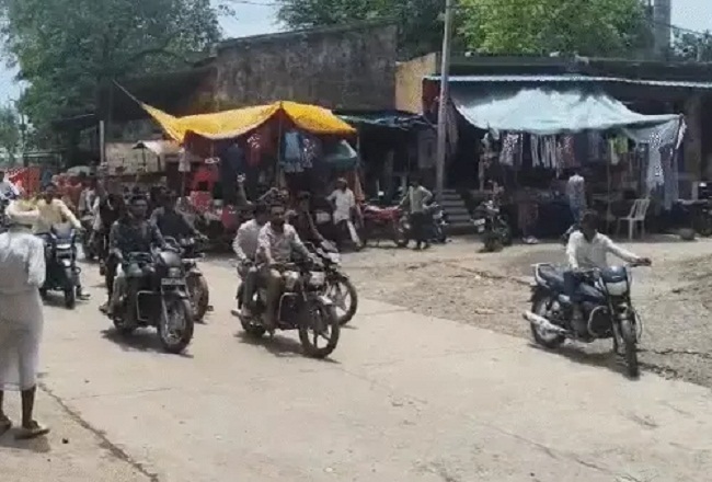 mp-alirajpur-villagers-bike-rally-enforced-town-sh