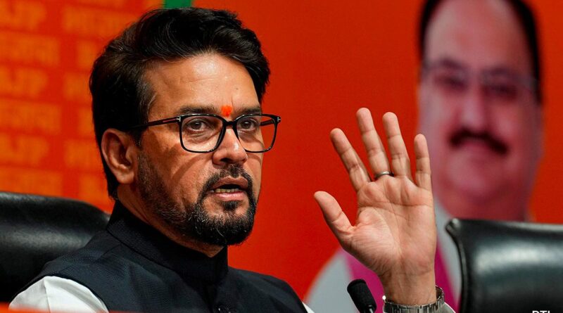 anurag-thakur-students-protest
