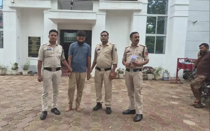 police-arrested-to-chahat-