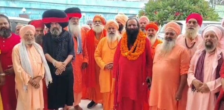 uk-naya-udasin-akhada-vivad