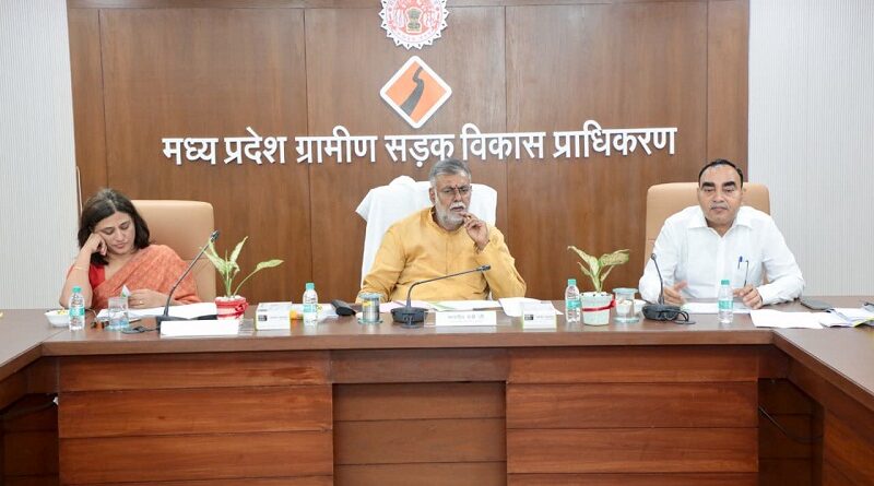 mp-ensure-time-bound-digital-services-and-panchaya