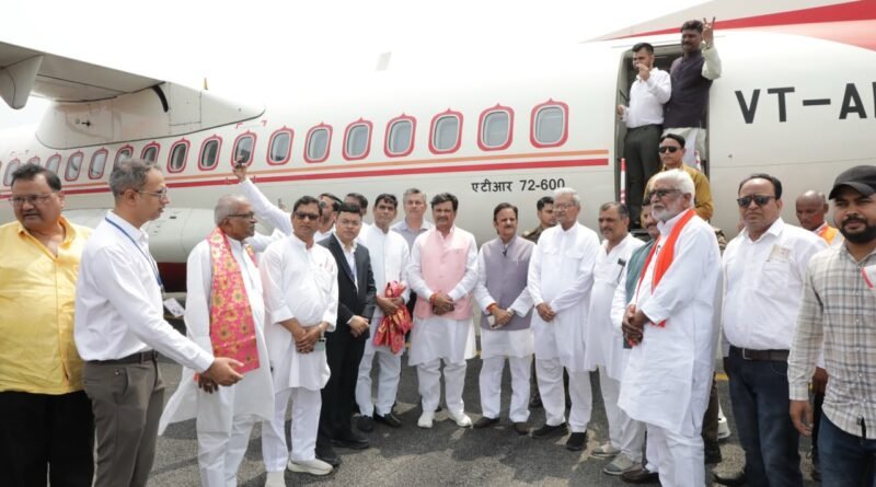 vindhya-air-service-deputy-cm-shukla