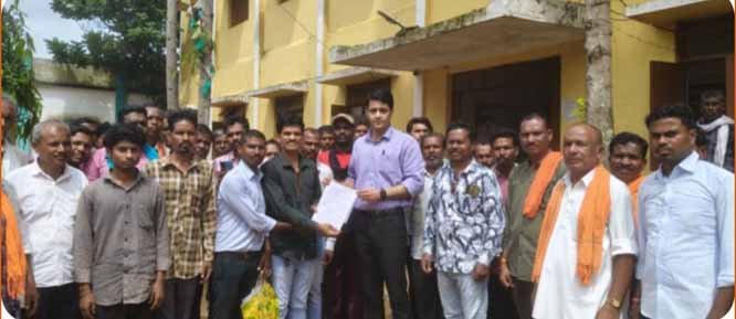 villagers-submitted-memorandum-alleging-kotwar-man