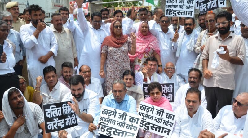 -congress-protests-against-purification