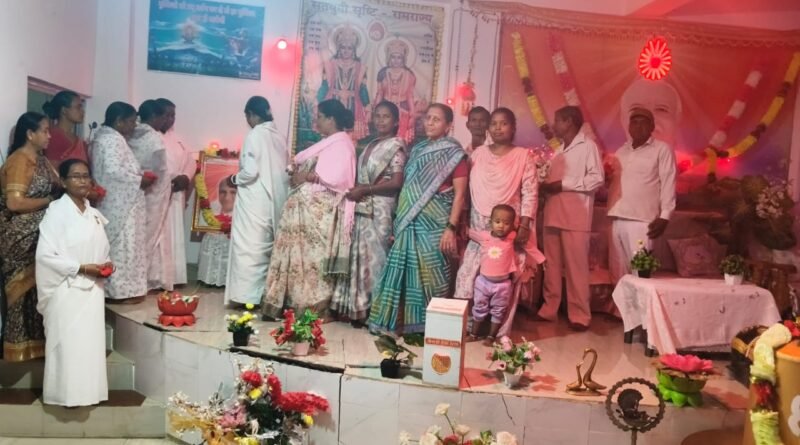 jh-dadi-prakashmani-death-anniverciry-observed