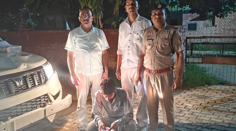 four-drug-smugglers-arrested