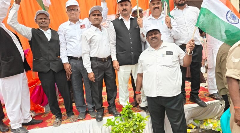 up-cm-yogi-gorakhpur-tiranga-yatra