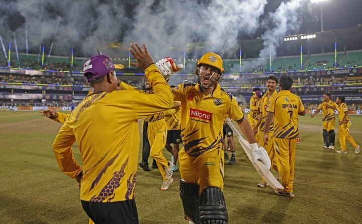 sports-cricket-apl-local-talent