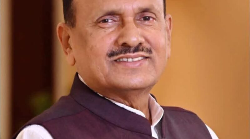 jh-dineshanand-attack-cm-forest