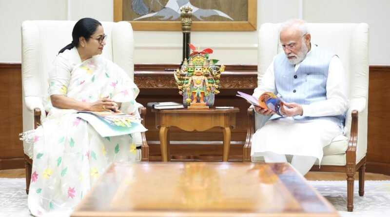 rekha-gupta-meets-modi