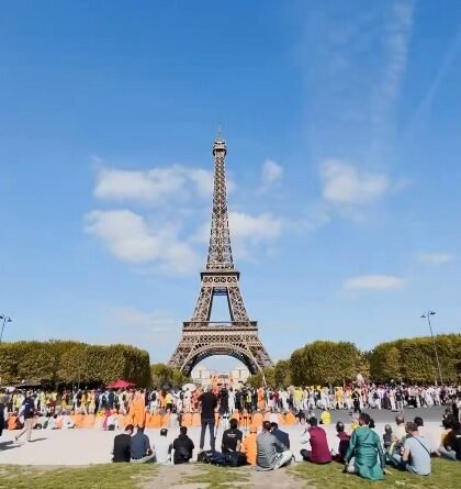mea-eiffel-tower-gender-contro