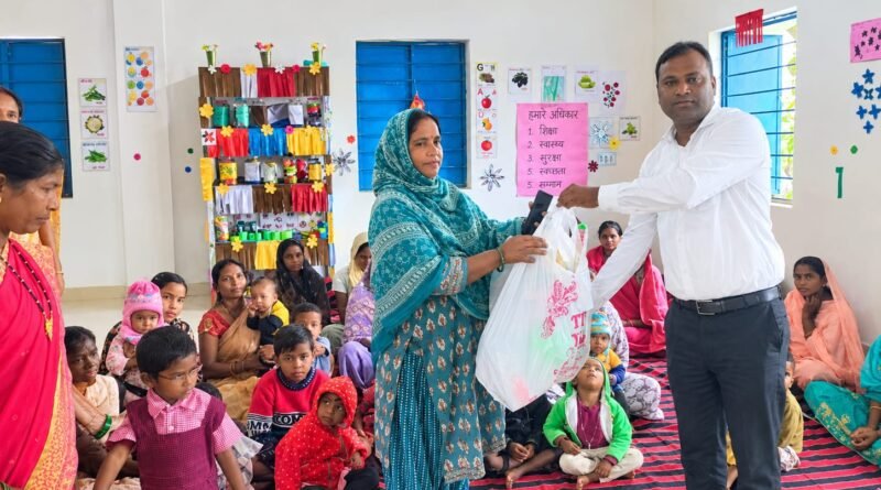 cmho-visits-angawadi-center-inspection