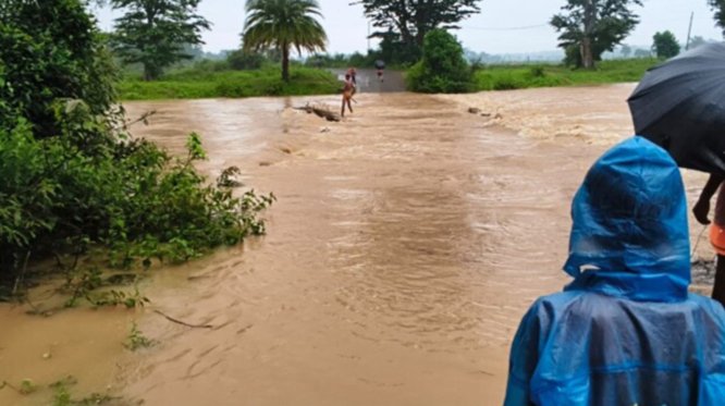 heavy-rain-likly-in-baster-