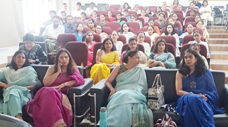 gurugram-girls-college-training