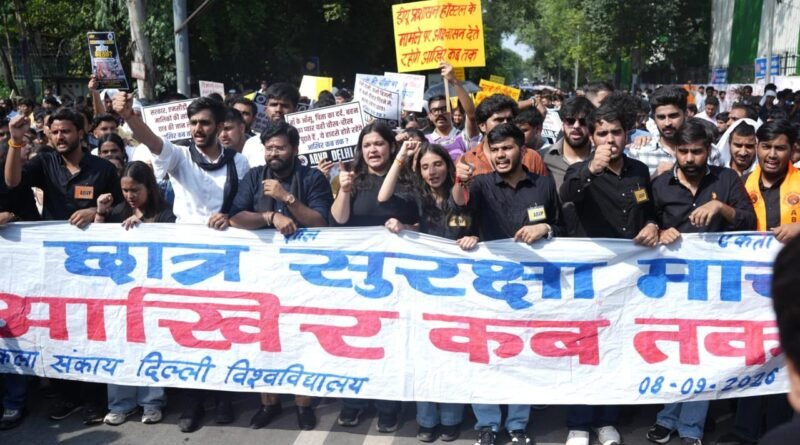 abvp-takes-student-safety-march-demand-mcd-commiss