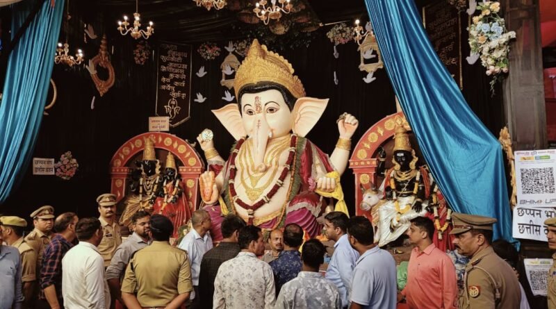up-gorakhpur-ganesh-pratima-pandal