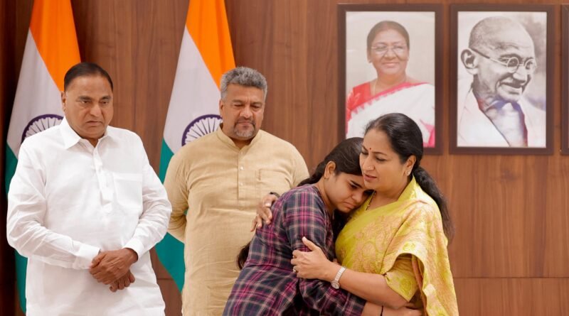 cm-financial-assistance-victims-families-various-a