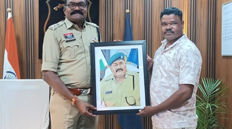 rangoli-artist-rajkumar-presented-attractive-penti